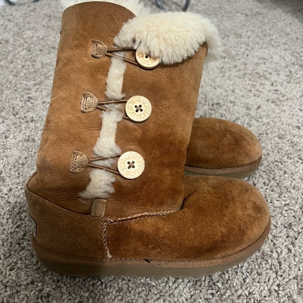 UGGs girls - Picture 6 of 9